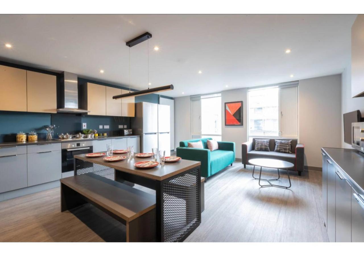 Joivy Affordable Dublin Thomas Street - Adults Only Apartment ภายนอก รูปภาพ